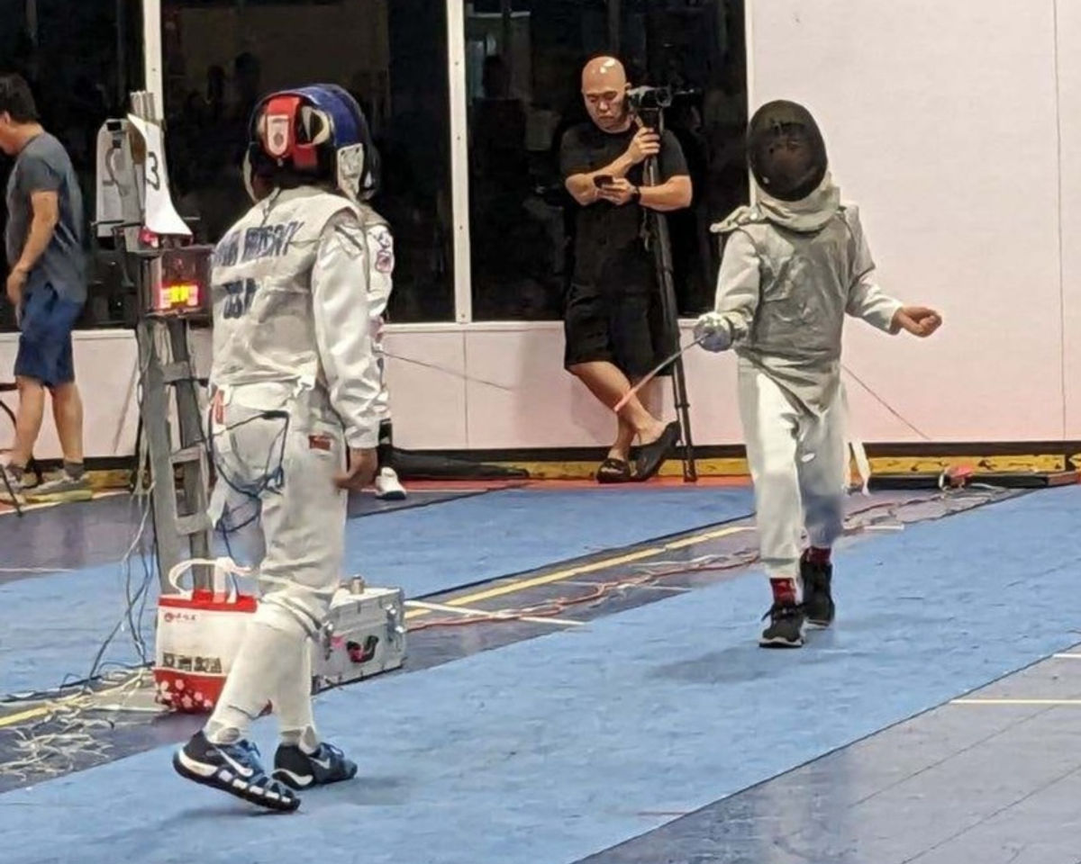 NJFA fencer in action